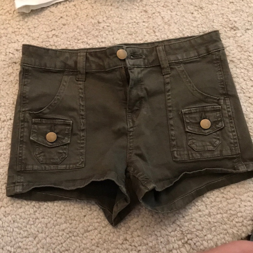 Urban Outfitters green cargo shorts